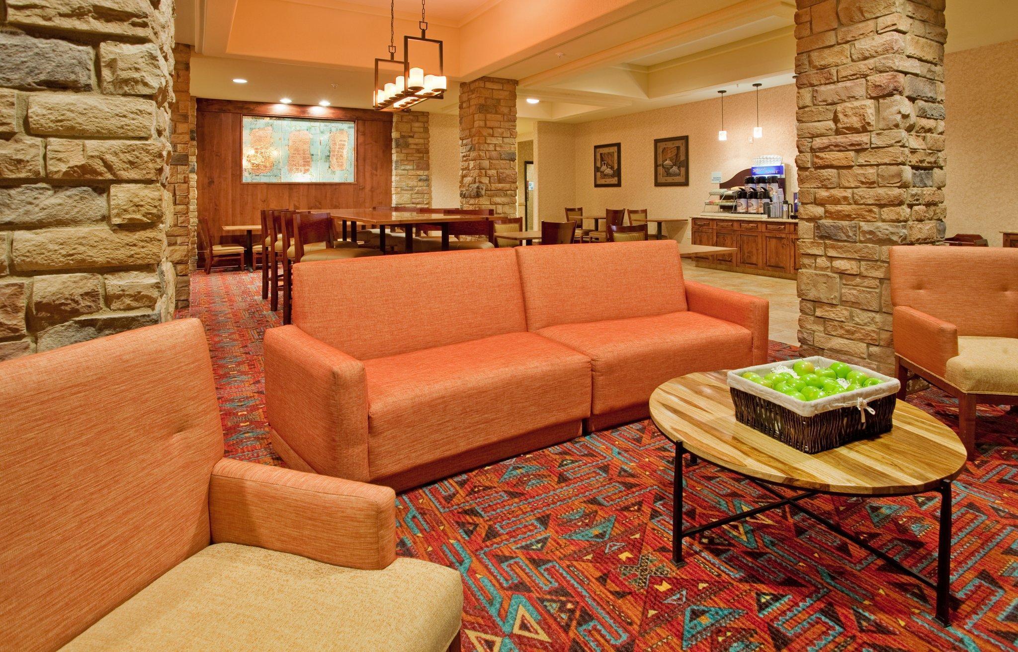 Holiday Inn Express & Suites Gallup East By Ihg Ngoại thất bức ảnh