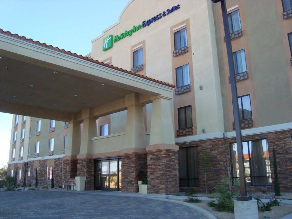 Holiday Inn Express & Suites Gallup East By Ihg Ngoại thất bức ảnh